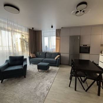 Продается Многокомнатная квартира, 101 м²