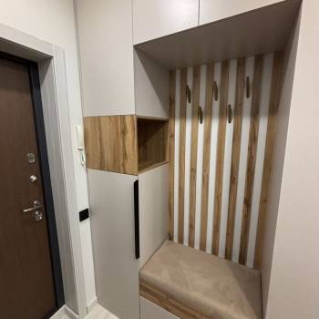 Продается Многокомнатная квартира, 101 м²