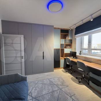 Продается Многокомнатная квартира, 101 м²