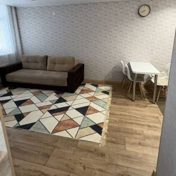 Сдается 1-комнатная квартира, 37 м²