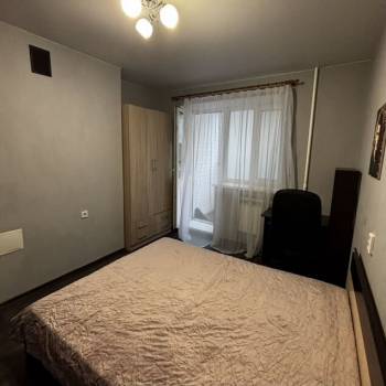 Сдается 1-комнатная квартира, 49 м²