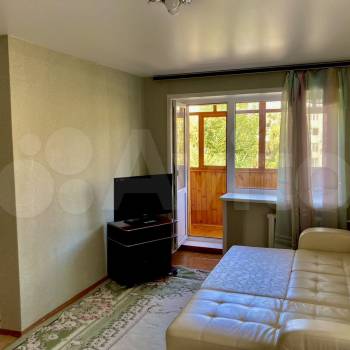 Сдается 1-комнатная квартира, 37 м²