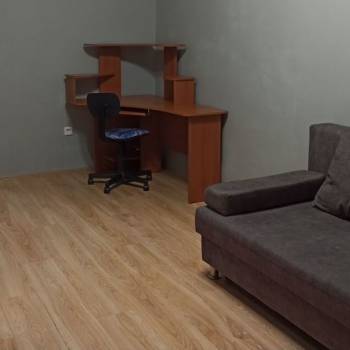 Сдается 1-комнатная квартира, 42 м²