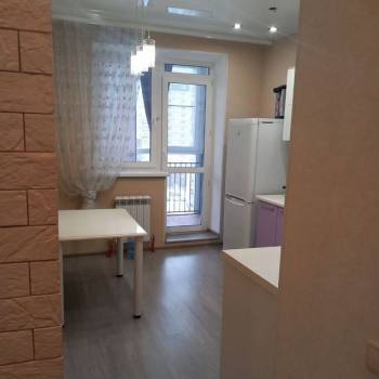 Продается 1-комнатная квартира, 36,8 м²