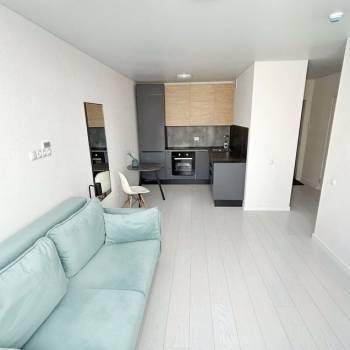 Продается 1-комнатная квартира, 38 м²