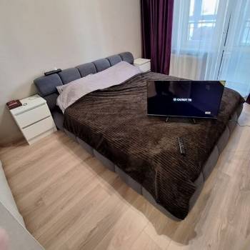 Сдается 1-комнатная квартира, 42 м²
