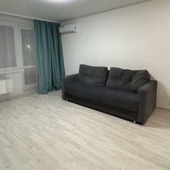 Сдается 1-комнатная квартира, 39 м²