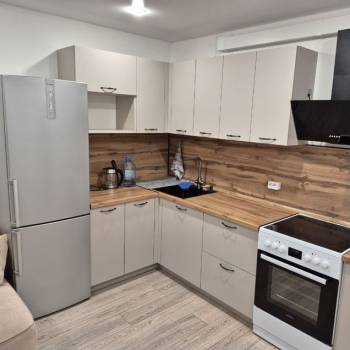 Сдается 2-х комнатная квартира, 61 м²