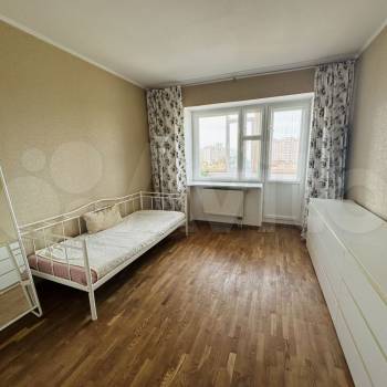 Продается Многокомнатная квартира, 110 м²
