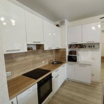 Продается 2-х комнатная квартира, 71 м²