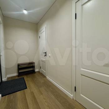 Продается 1-комнатная квартира, 48 м²