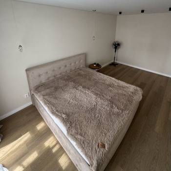 Продается 1-комнатная квартира, 48 м²