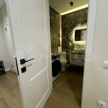 Продается 1-комнатная квартира, 48 м²
