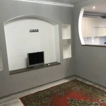 Продается 1-комнатная квартира, 49 м²