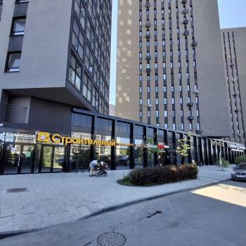 Продается 1-комнатная квартира, 46 м²