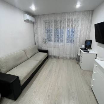 Продается 1-комнатная квартира, 27 м²
