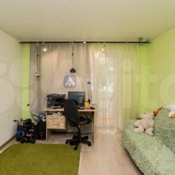 Продается 3-х комнатная квартира, 90,6 м²