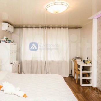Продается 3-х комнатная квартира, 90,6 м²