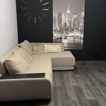 Сдается Многокомнатная квартира, 100 м²