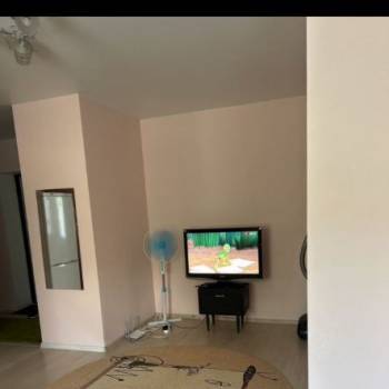 Продается 1-комнатная квартира, 40,7 м²