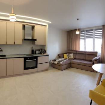 Продается 2-х комнатная квартира, 61 м²