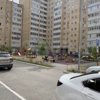 Продается 2-х комнатная квартира, 81 м²