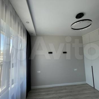 Продается 1-комнатная квартира, 36 м²