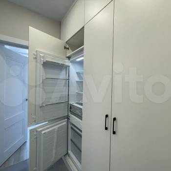 Продается 1-комнатная квартира, 36 м²