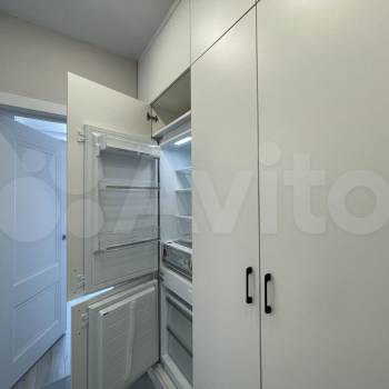 Продается 1-комнатная квартира, 36 м²