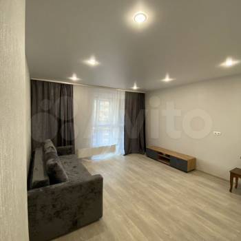 Сдается 1-комнатная квартира, 43,6 м²