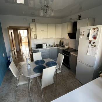 Продается 2-х комнатная квартира, 58 м²