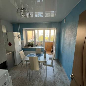 Продается 2-х комнатная квартира, 58 м²