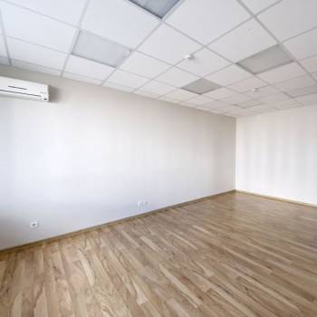 Сдается Нежилое помещение, 42 м²