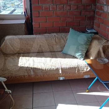 Продается 1-комнатная квартира, 63,9 м²