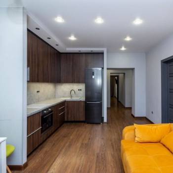 Продается 2-х комнатная квартира, 60 м²