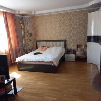 Продается 3-х комнатная квартира, 118,6 м²
