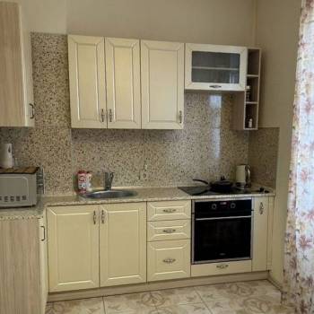 Продается 1-комнатная квартира, 45,7 м²