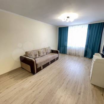 Сдается 2-х комнатная квартира, 67 м²