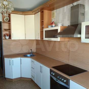 Сдается 2-х комнатная квартира, 62 м²