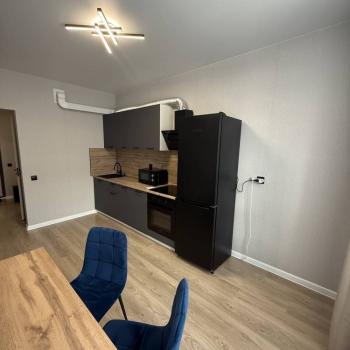 Продается 1-комнатная квартира, 39 м²