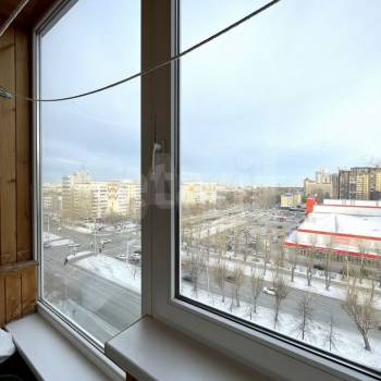 Продается 3-х комнатная квартира, 57 м²