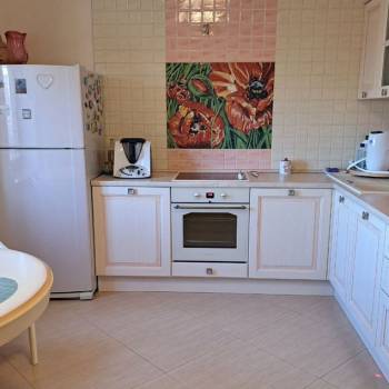 Продается 2-х комнатная квартира, 80 м²