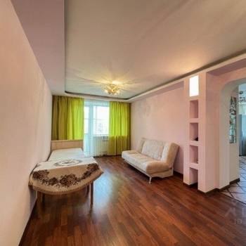 Сдается 2-х комнатная квартира, 83 м²
