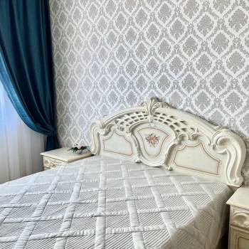 Сдается 1-комнатная квартира, 49 м²