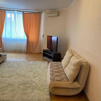 Сдается Многокомнатная квартира, 122 м²