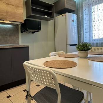 Сдается 1-комнатная квартира, 43 м²