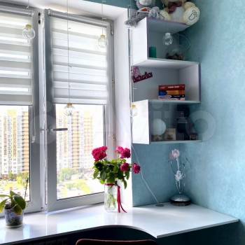 Продается 1-комнатная квартира, 37 м²