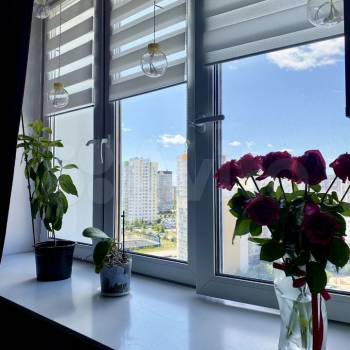 Продается 1-комнатная квартира, 37 м²
