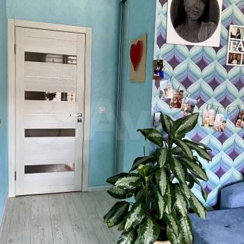 Продается 1-комнатная квартира, 37 м²