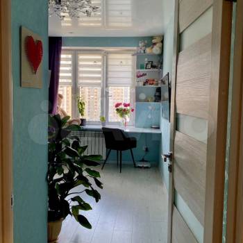 Продается 1-комнатная квартира, 37 м²